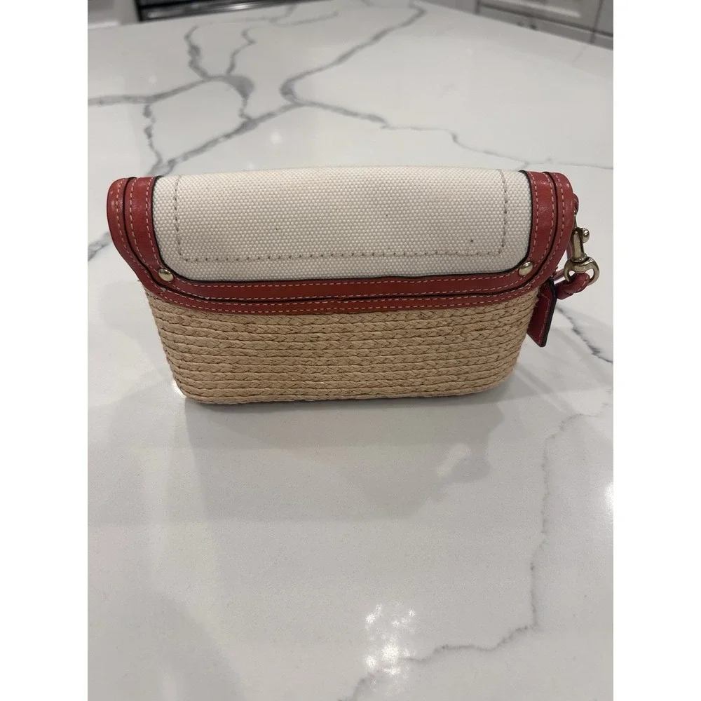 Coach Wristlet Clutch Turn Lock Lined Pockets Beige Brown Gold Reddish Orange